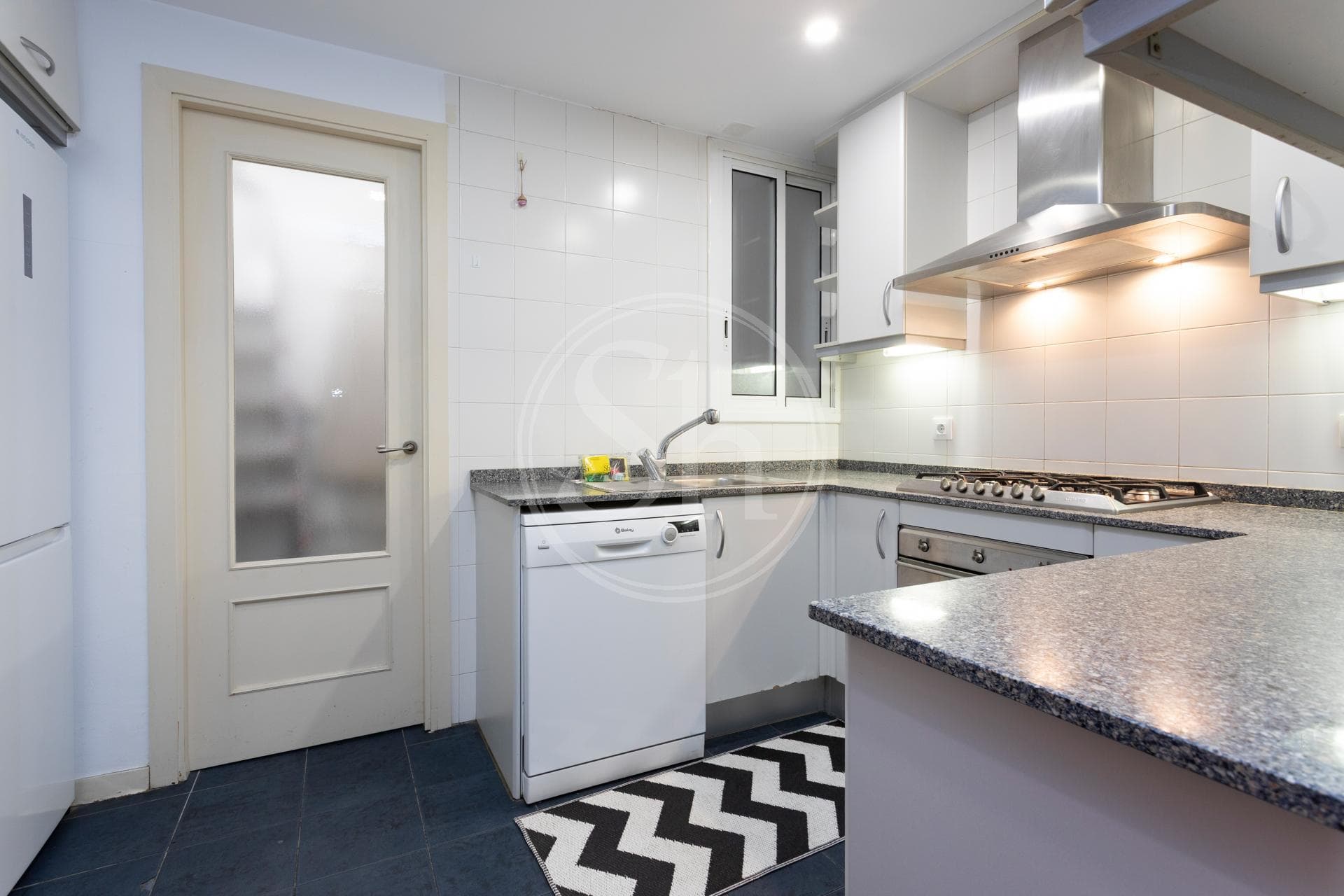 property_image_12