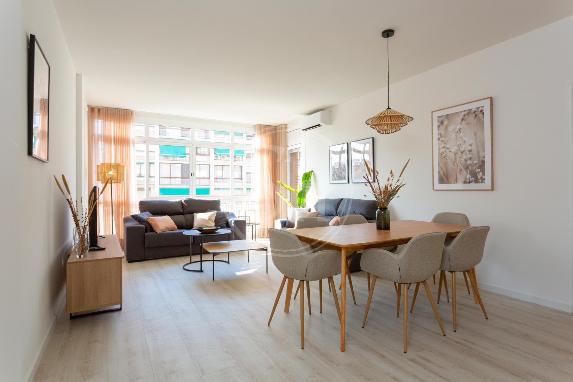 Travessera De Les Corts - Av. Sarrià | Barcelona | REF I16826-0