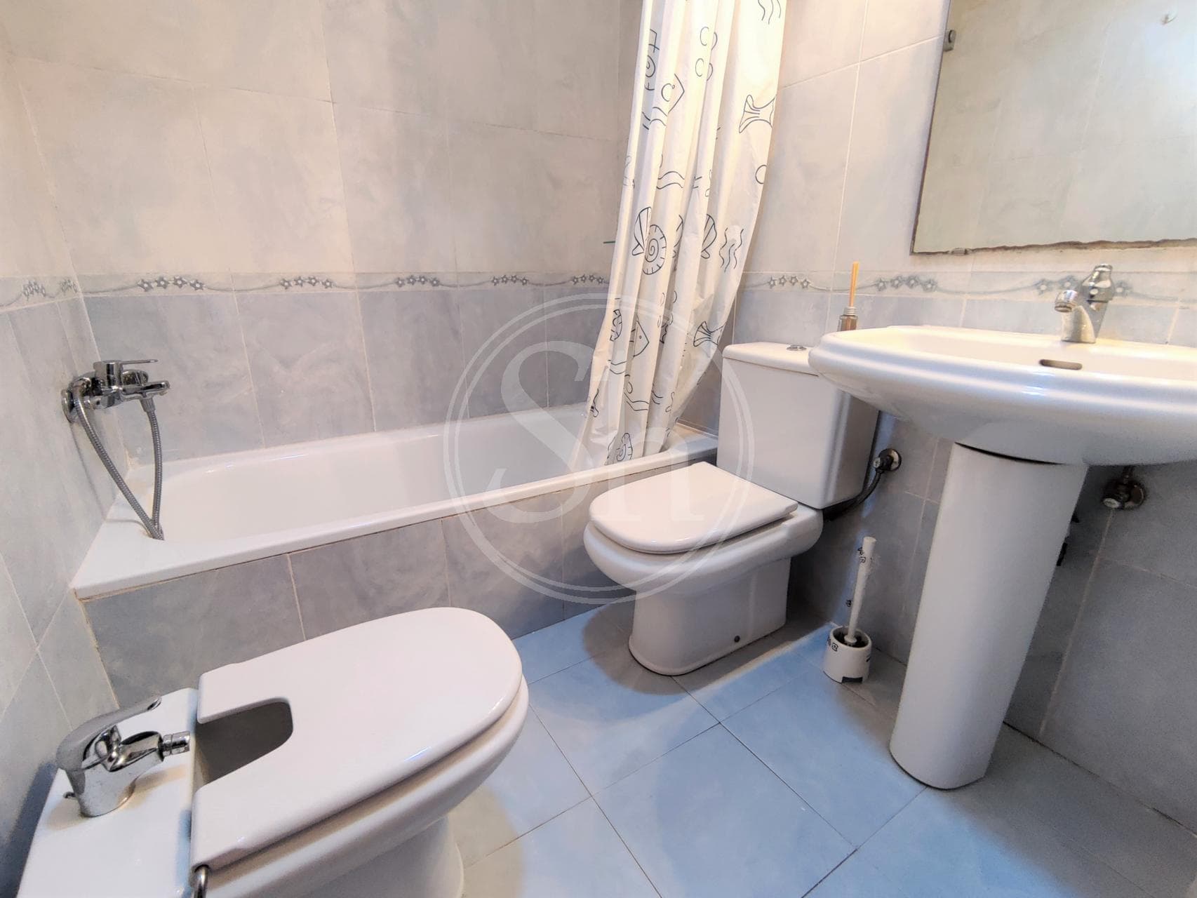property_image_32