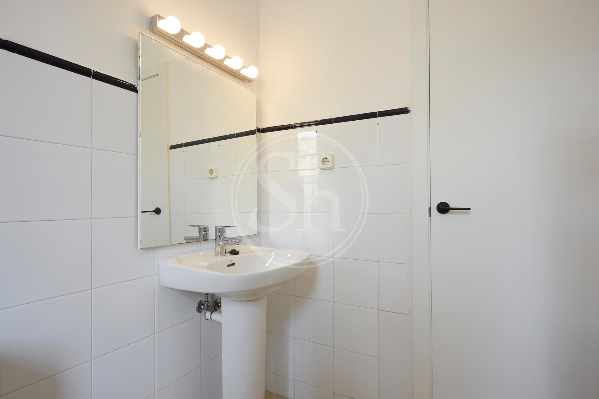 property_image_18