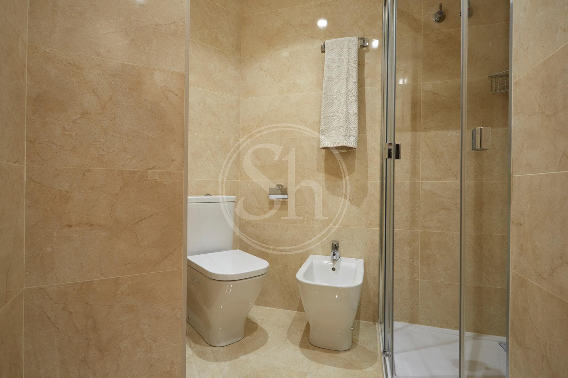 property_image_17