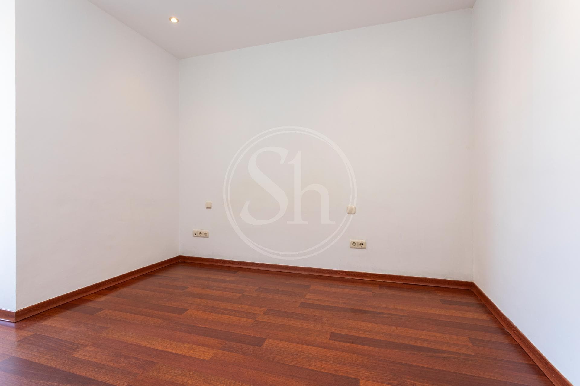 property_image_12
