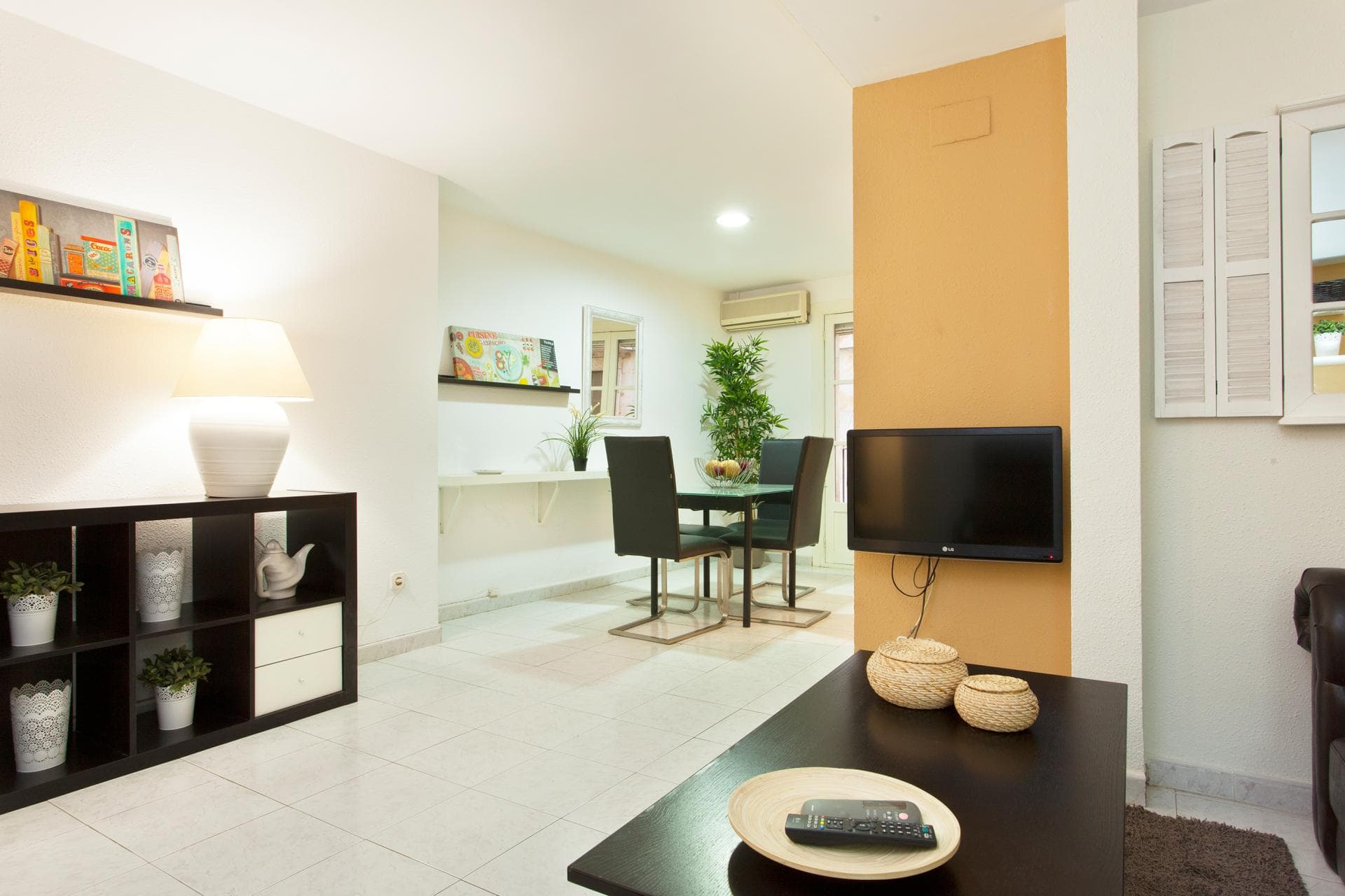 Quintana - Plaza Real (min 6 Months) | Ciutat Vella | Barcelona | REF T3242-3
