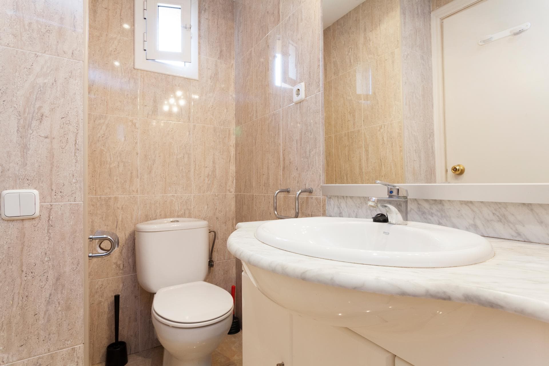 property_image_17