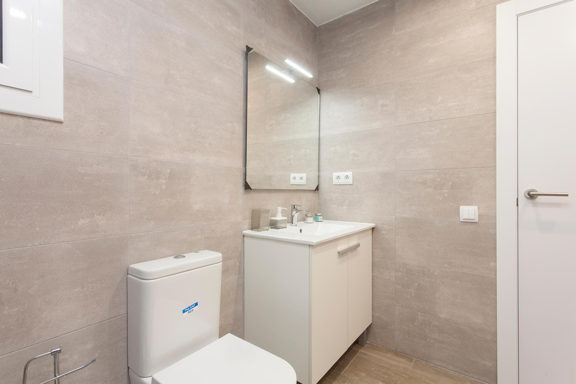 property_image_15
