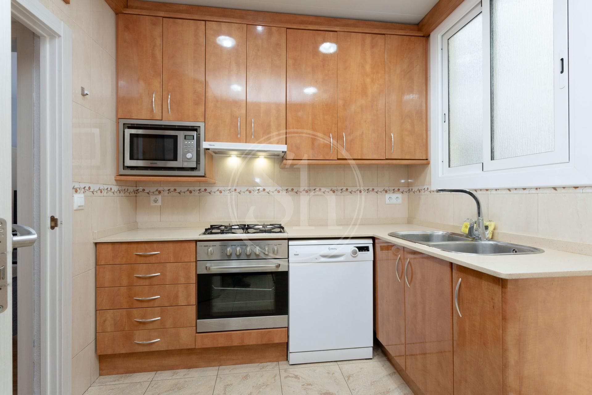 property_image_14