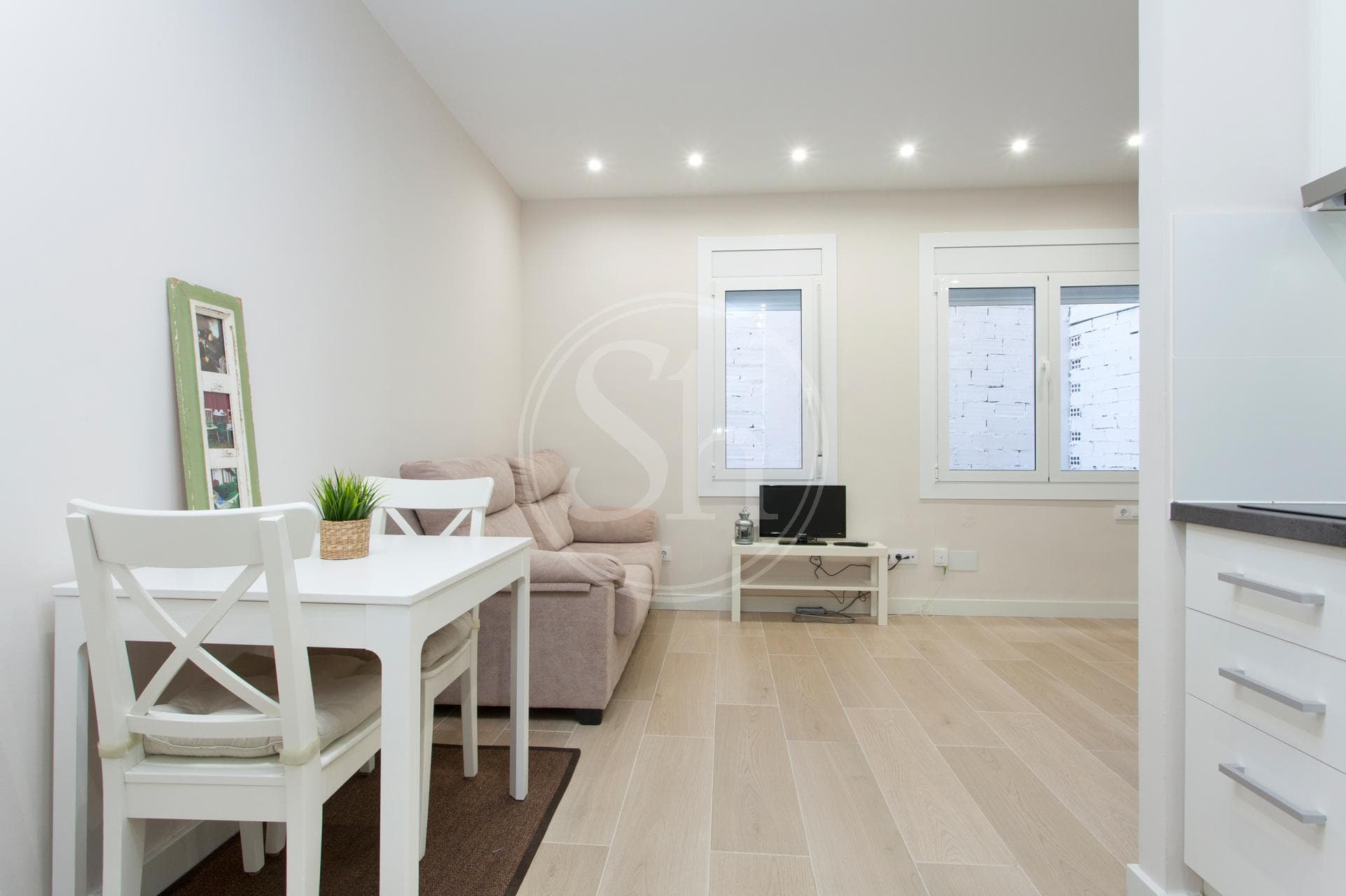 property_image_3