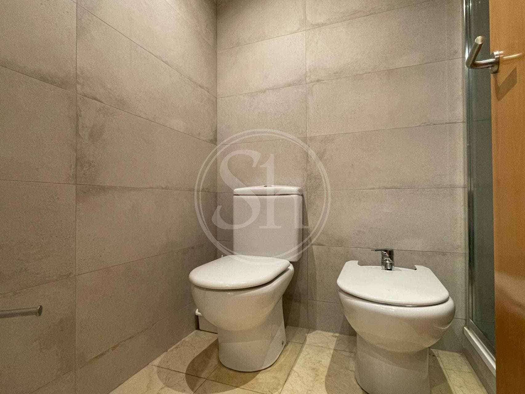 property_image_12