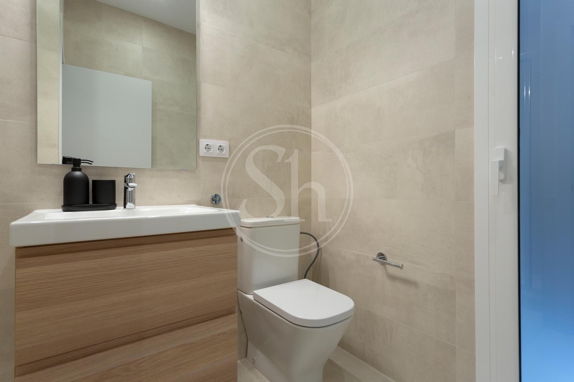 property_image_25