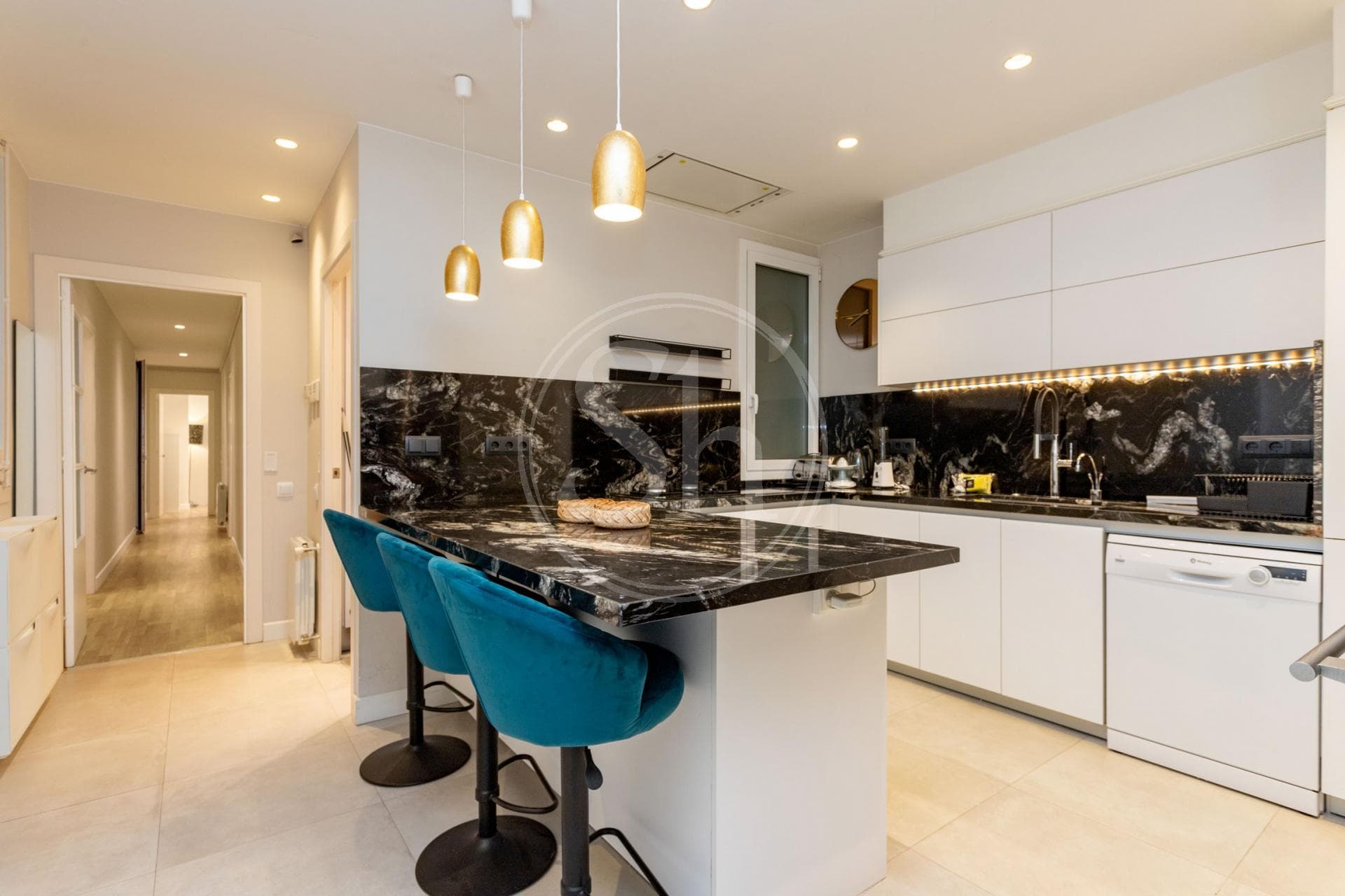 property_image_12