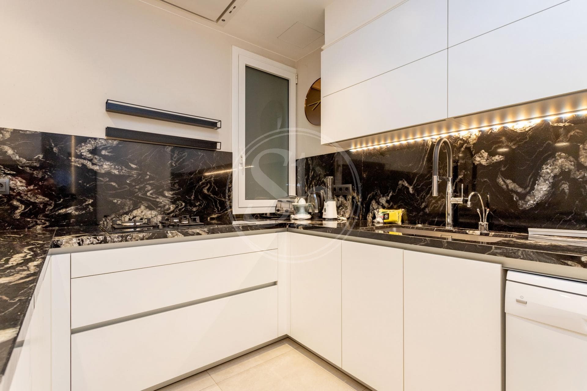 property_image_17