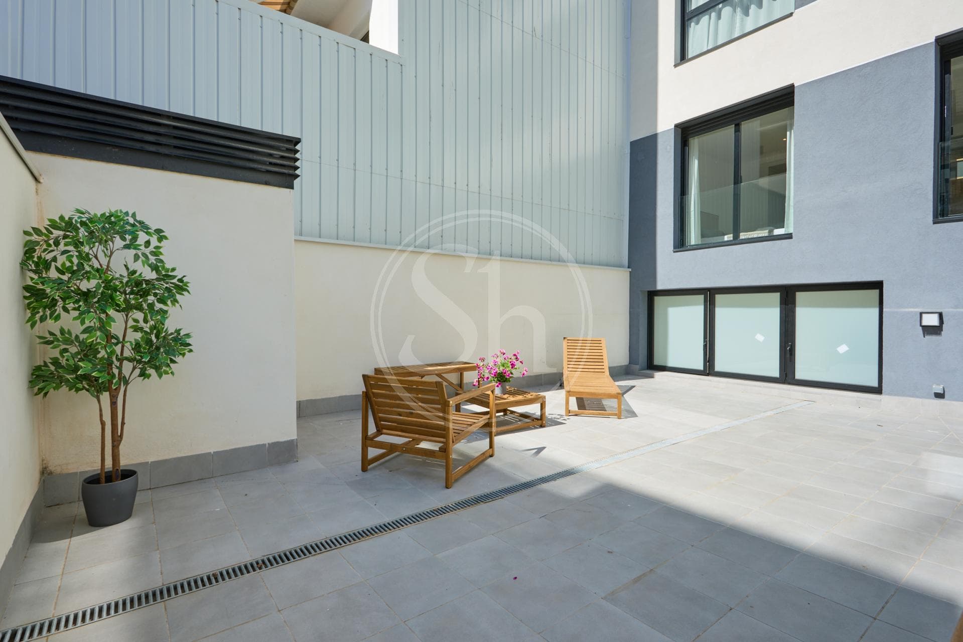property_image_12