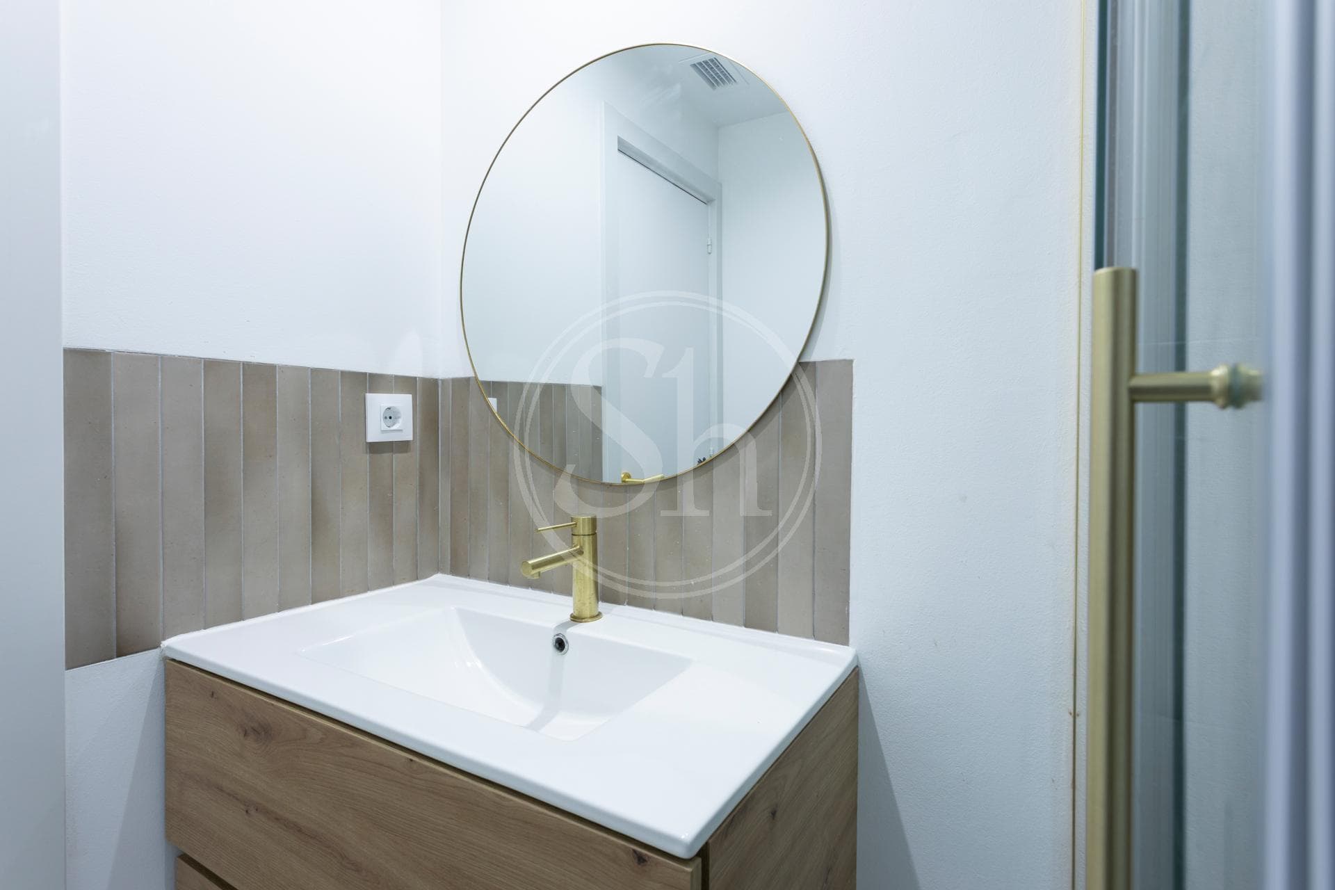 property_image_17