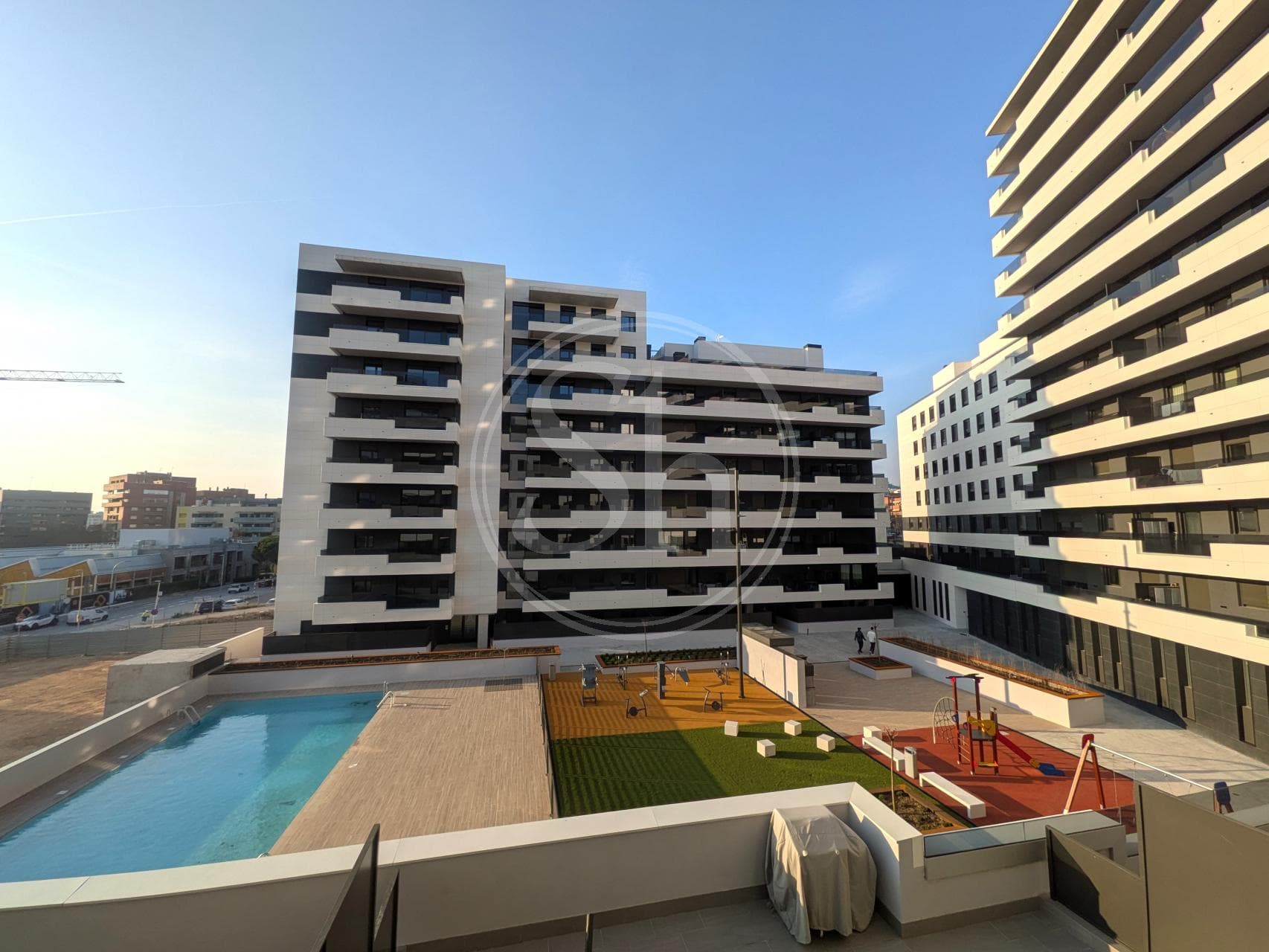 property_image_2