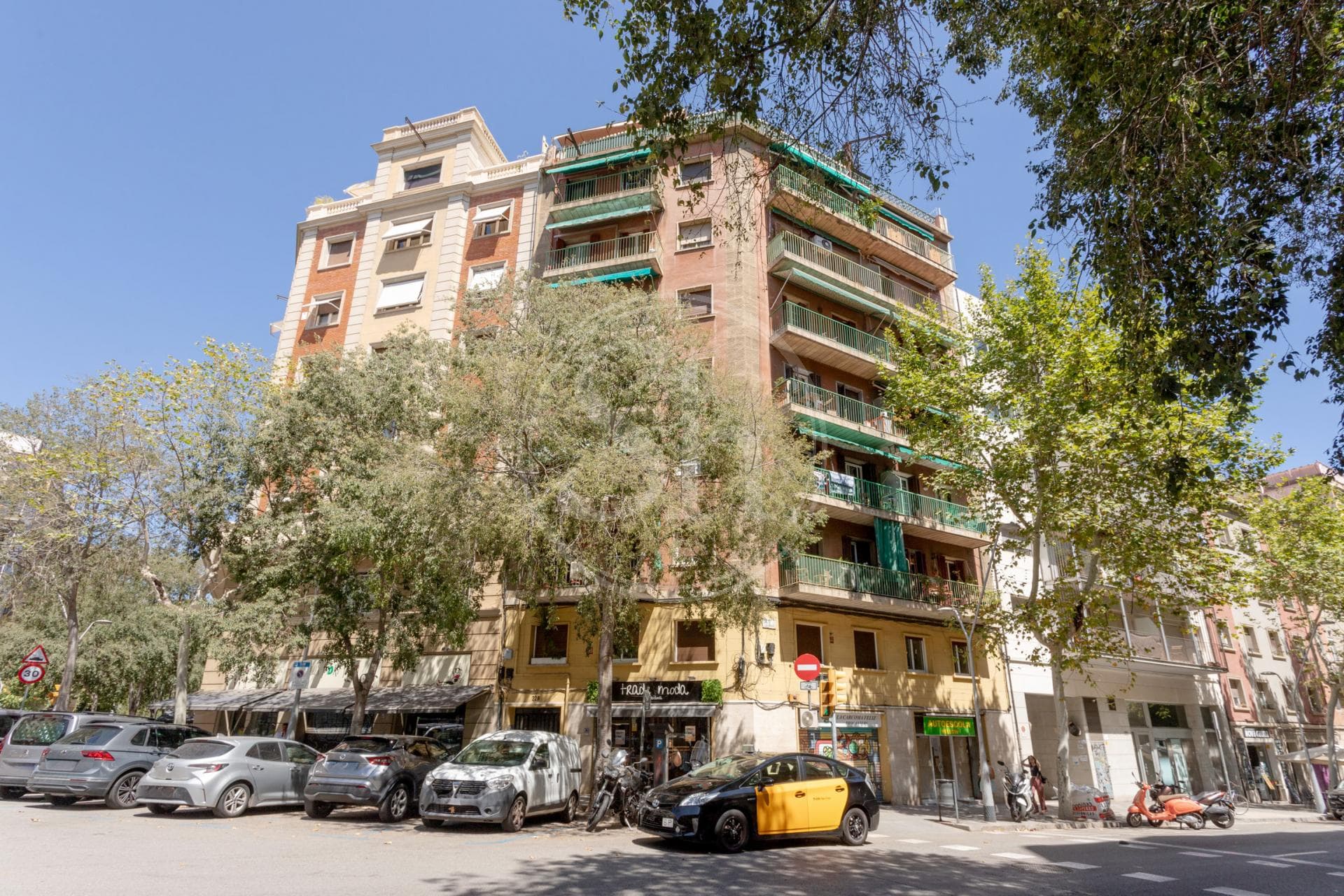 property_image_40
