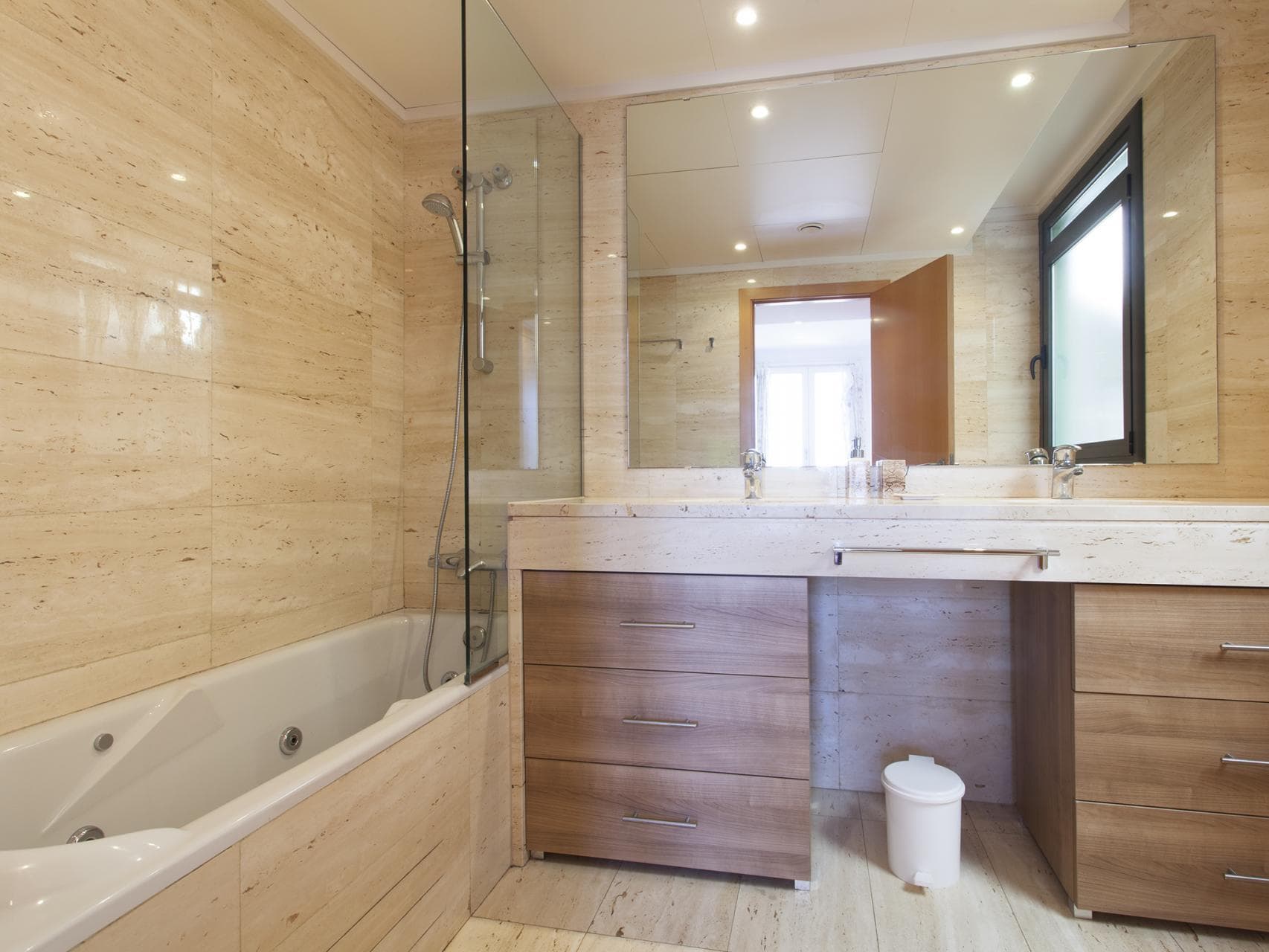 property_image_14