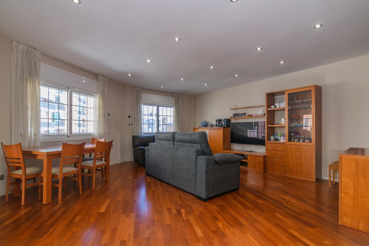 property_image_3