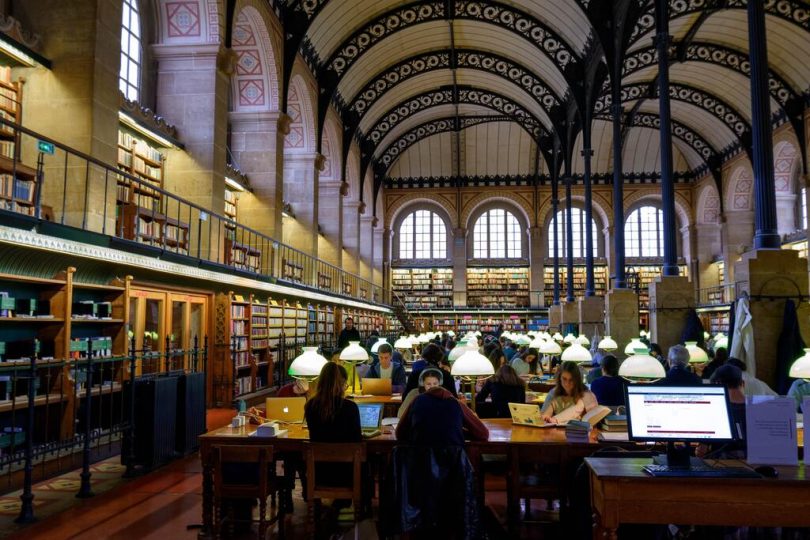 horaris biblioteques barcelona