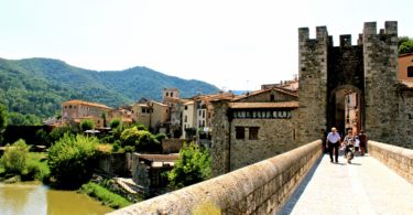 Besalú- The Ideal Day Trip