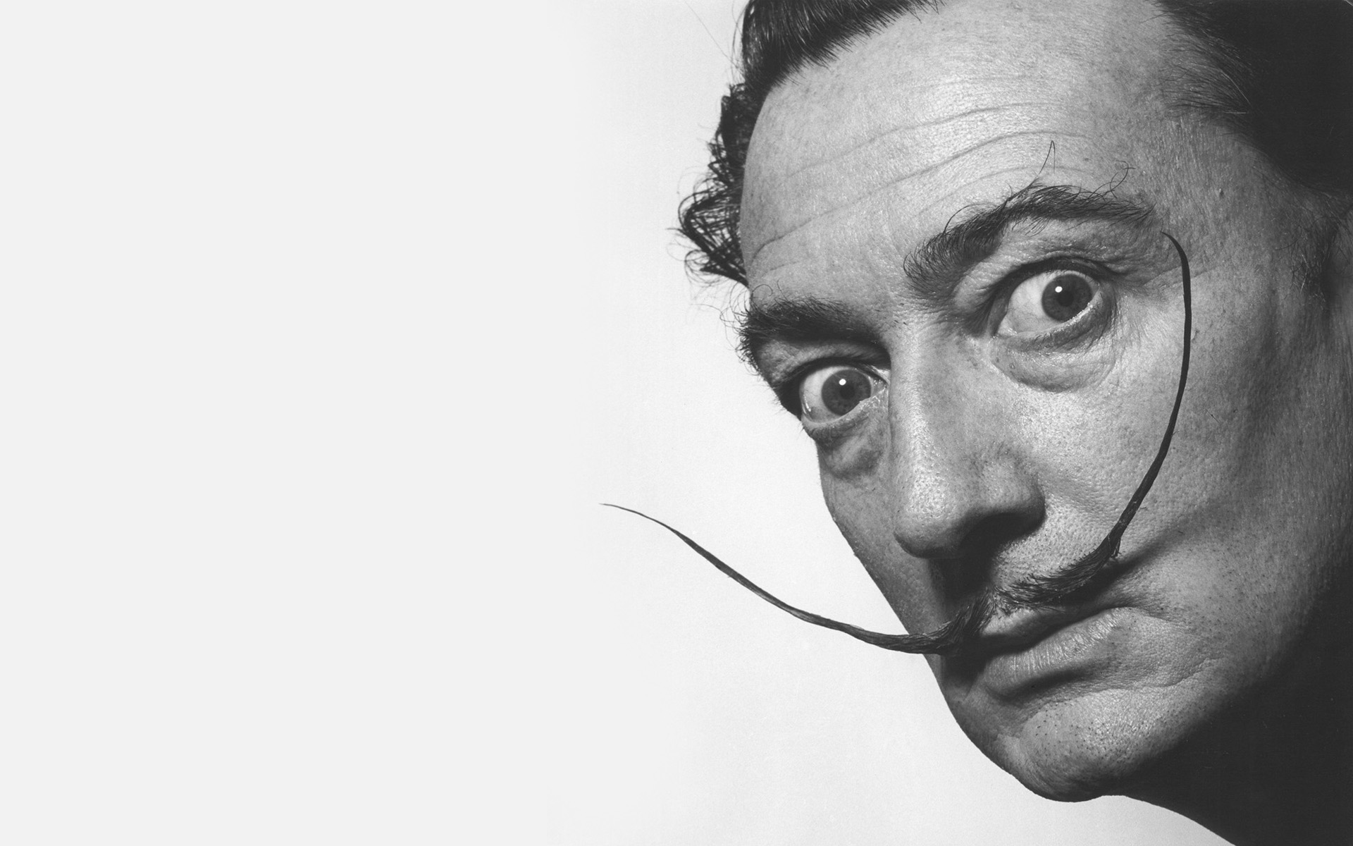 Dali - designer of Chupa Chups packaging.