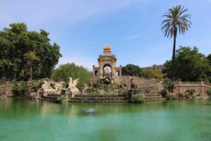 ciutadella park in barcelona