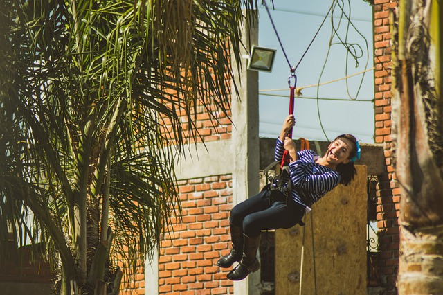 zip line girl