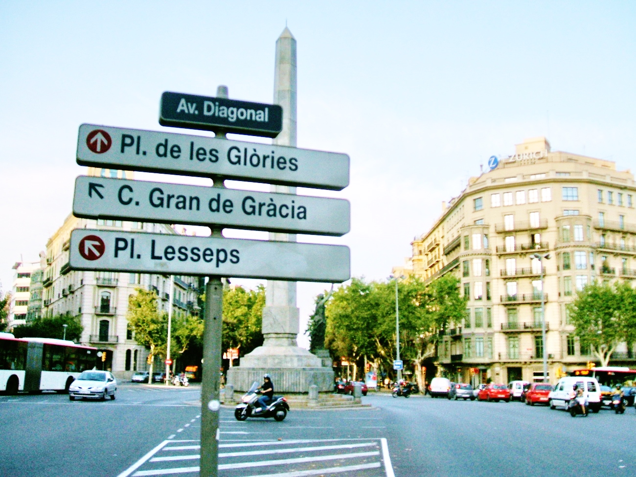 Guide to Passeig de Gràcia in Barcelona - one of Barcelona's most Famous  Streets.