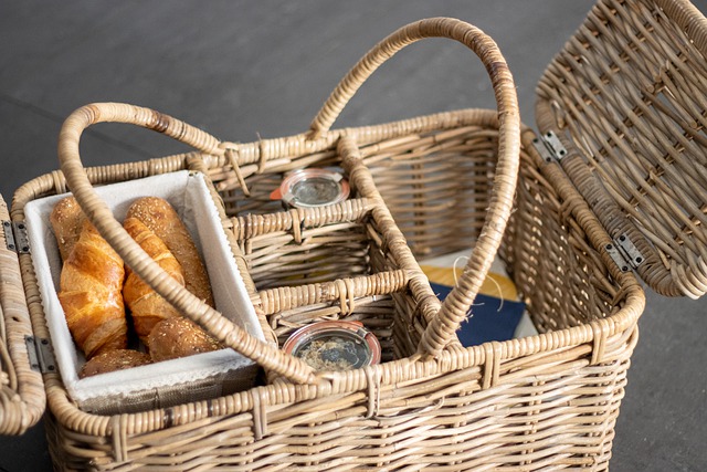 picnic basket