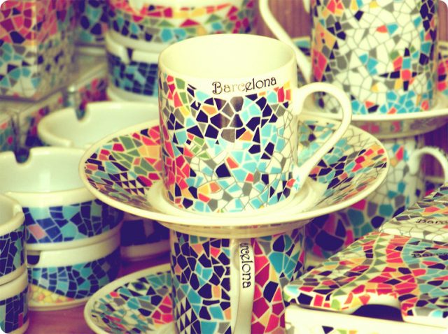 cups with gaudi print