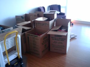paking moving boxes