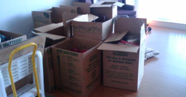 paking moving boxes
