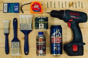 building and renovating tools