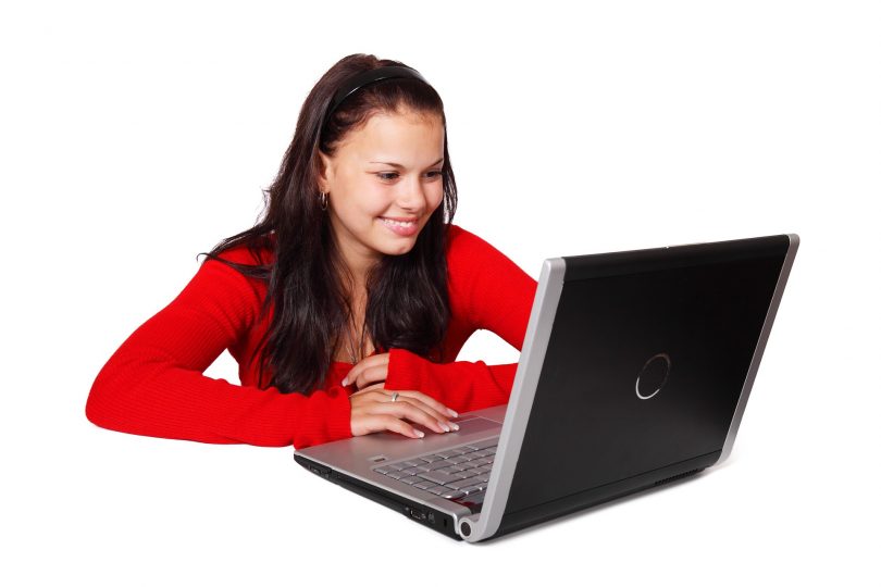 estudios online barcelona