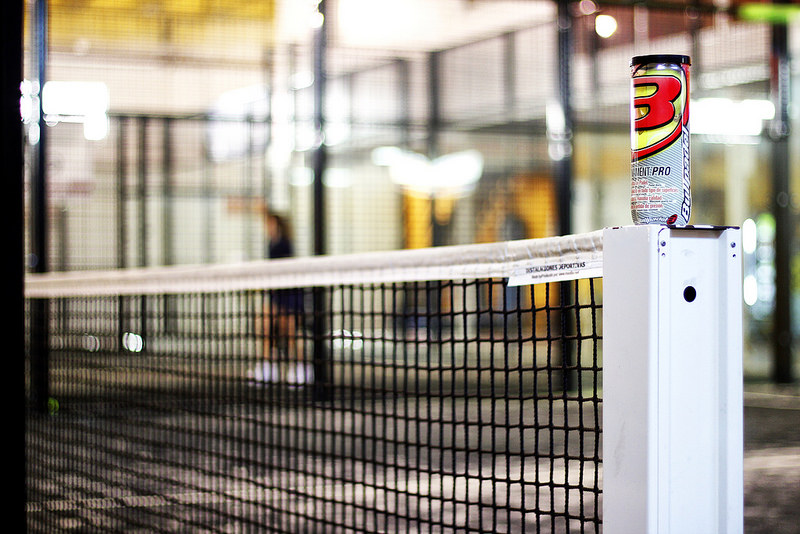 jugar al padel en barcelona, ofertas de padel en barcelona