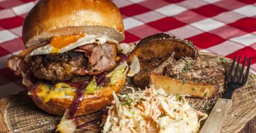 hamburguesería Barcelona, hamburguesas artesanales Barcelona, hamburguesas gourmet Barcelona