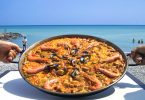 Déguster une paella avec vue sur la mer