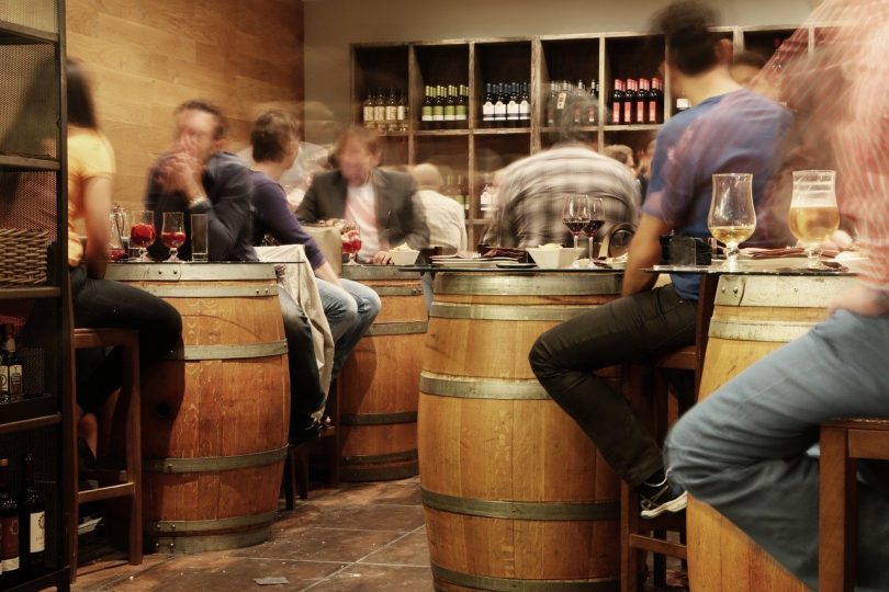 tables de bar rustiques