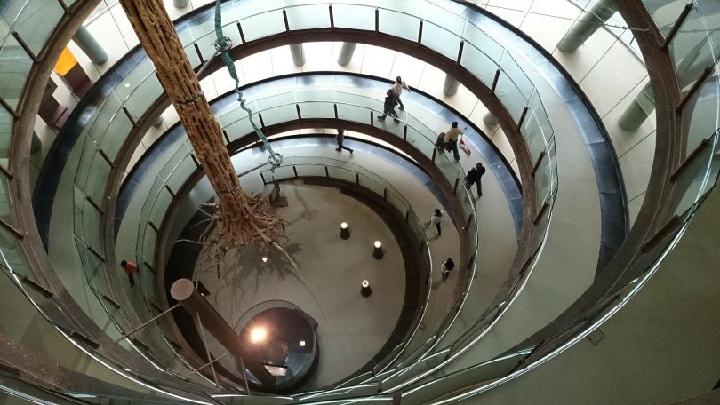 vue intérieure escalier en rond