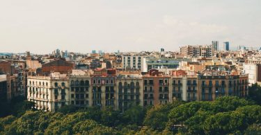 Espaces verts à Barcelone. Photo via Unsplash