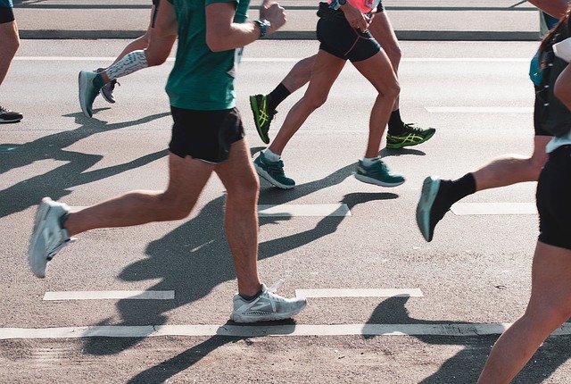course gens sur la route