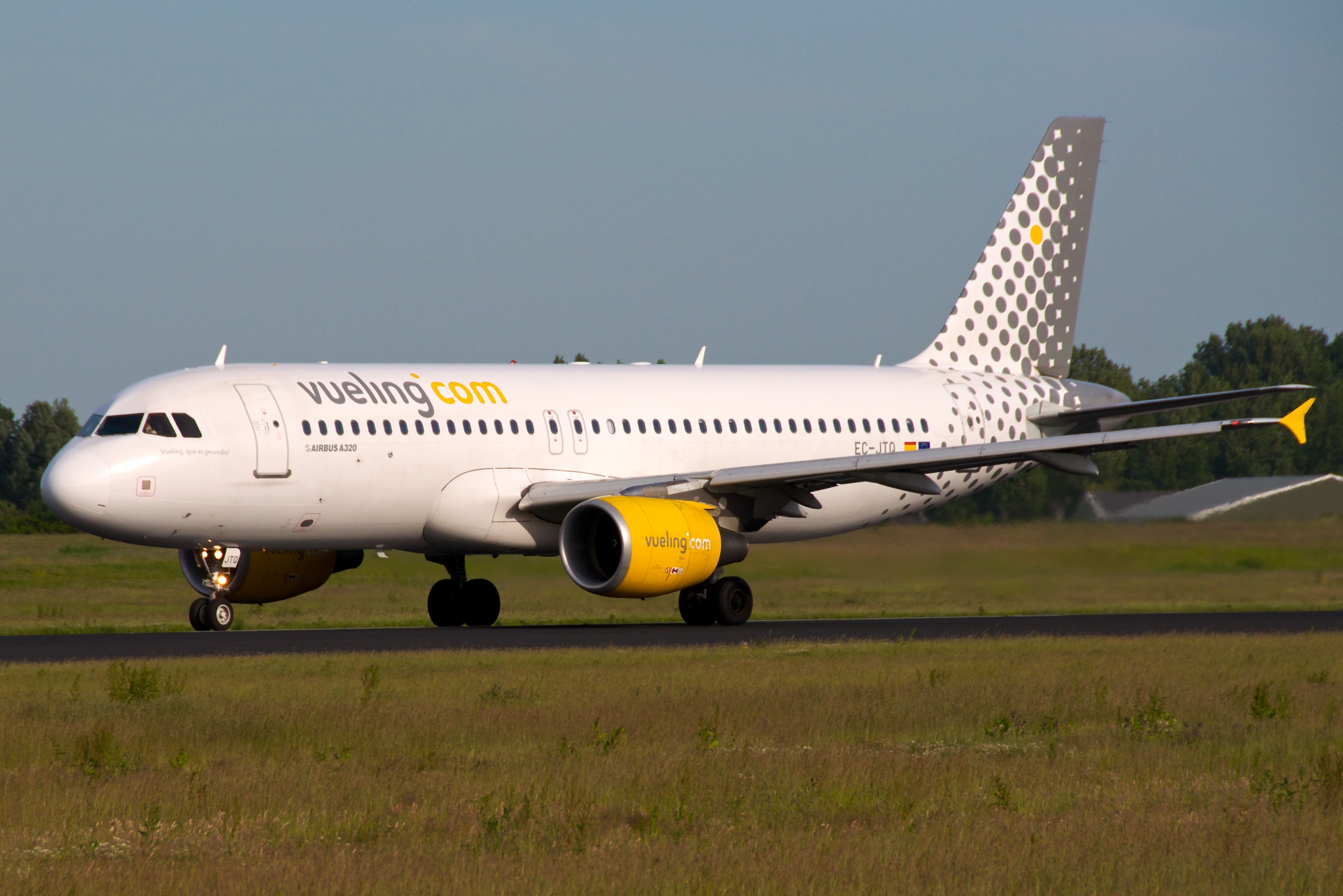 Low cost airlines