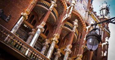 exterior palau de la musica barcelona