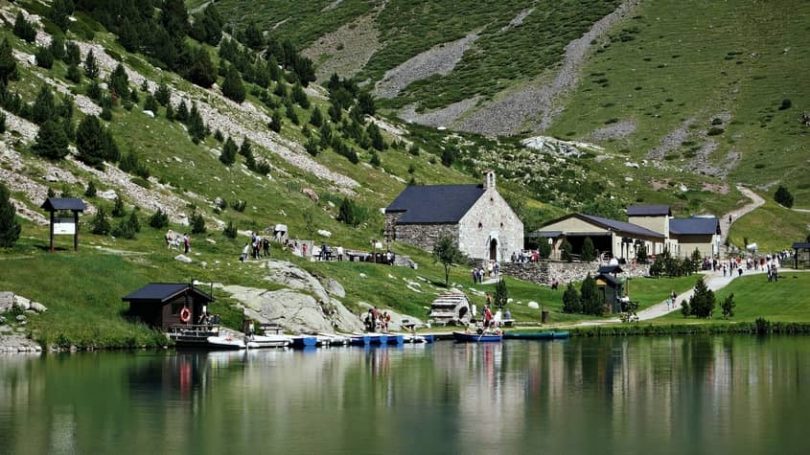 Vall de Nuria Lagoon - hotel - Discover Vall de Núria