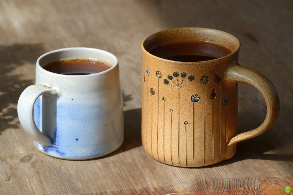 two-mugs-header