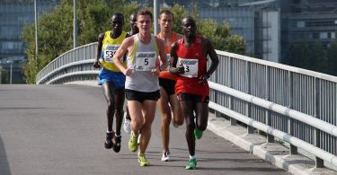 runners on the street