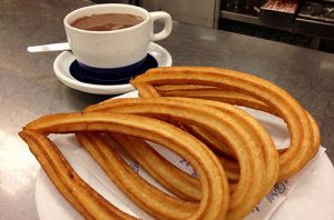 churros-con-chocolate